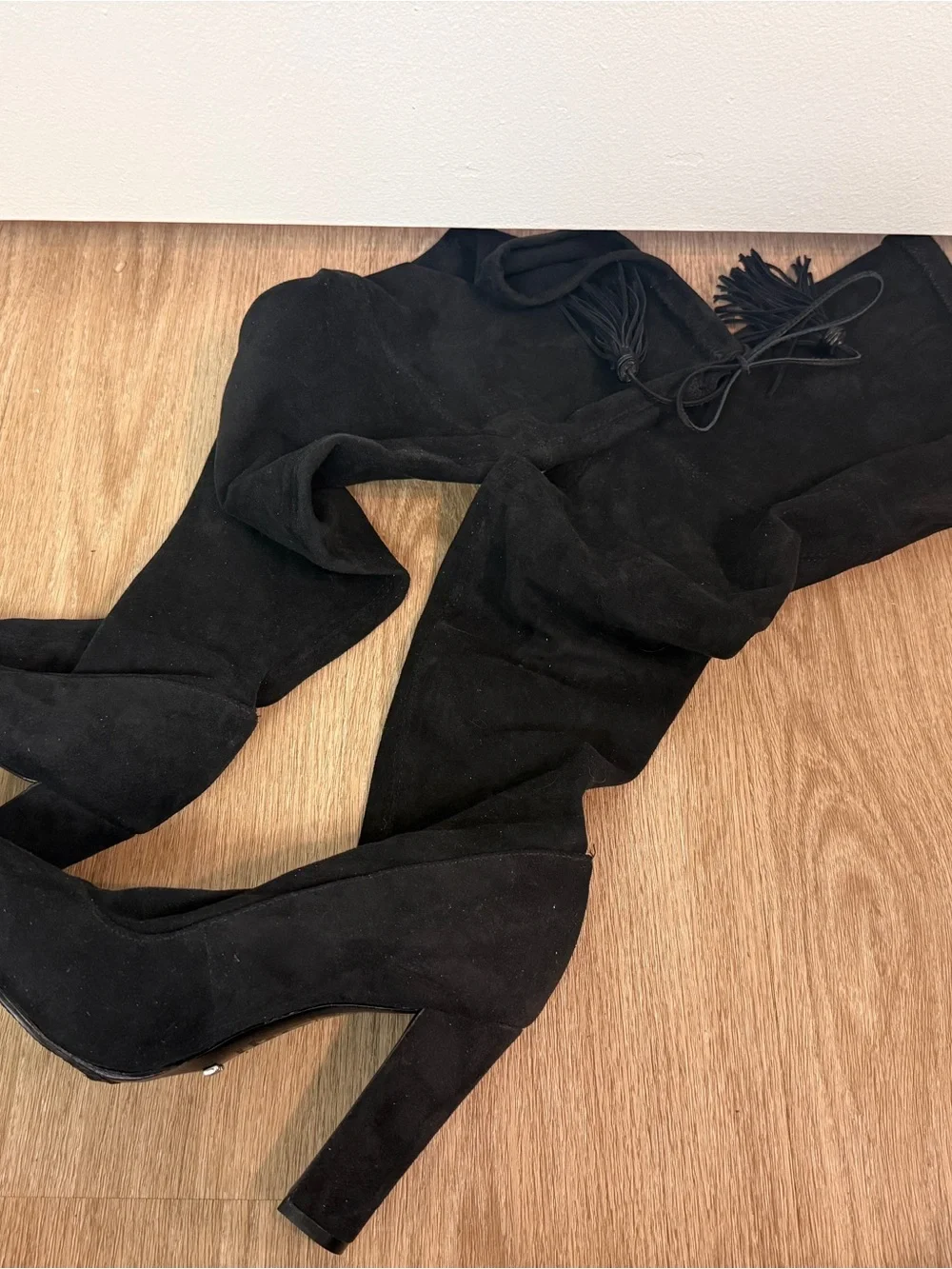 Brand New Schultz Black Over-the-Knee Suede High Heel Boots size 7.5